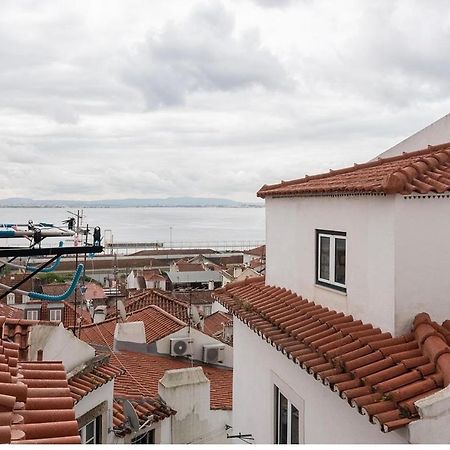 Cosy Alfama Lägenhet Lisboa Exteriör bild